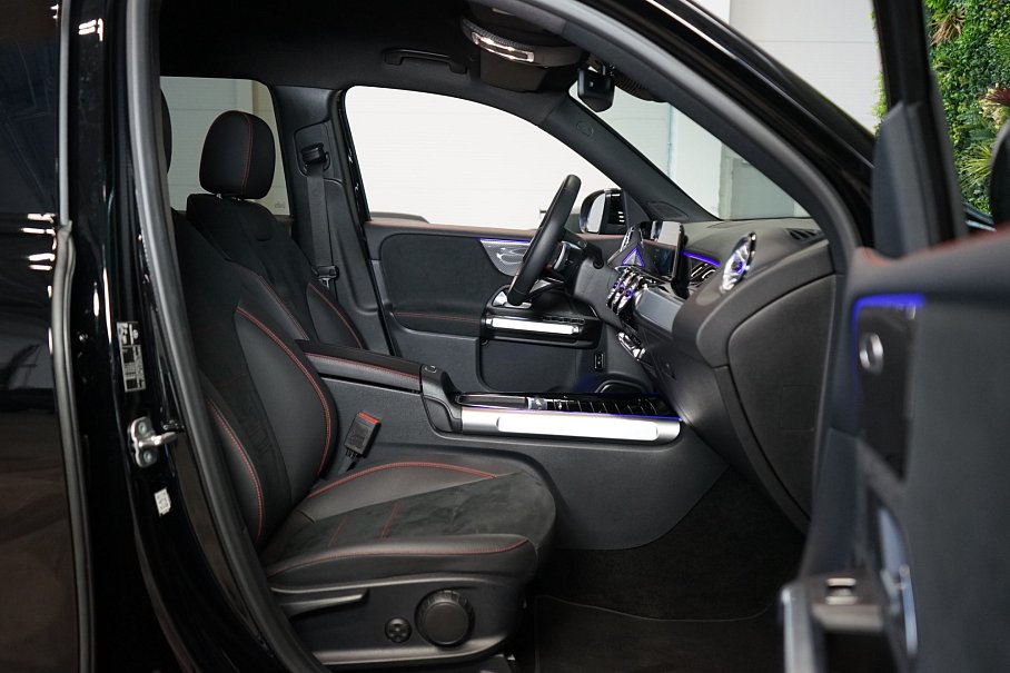 Mercedes-Benz GLB 200d 4Matic