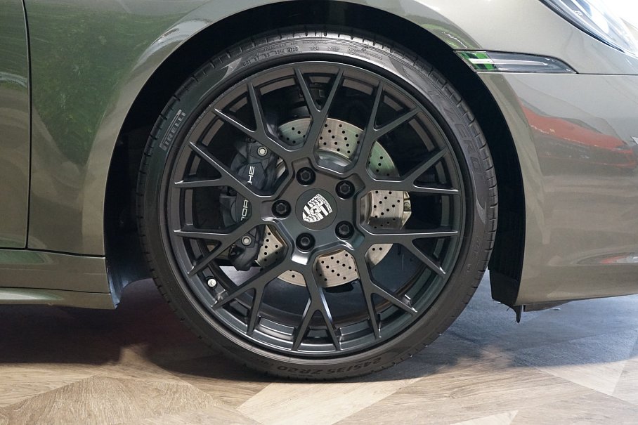 Porsche 911 992 Targa 4