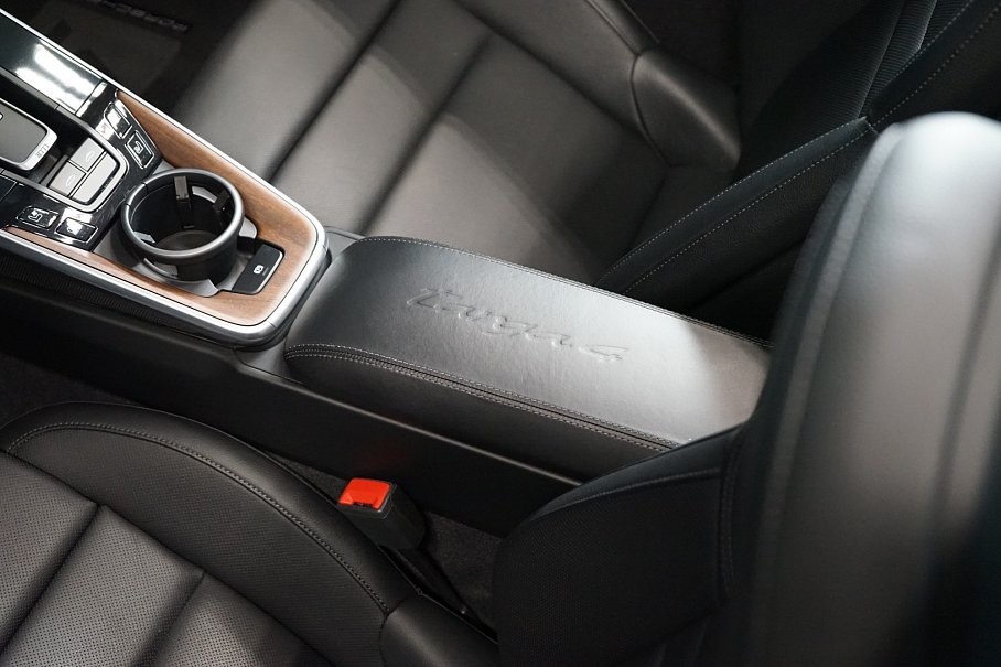 Porsche 911 992 Targa 4