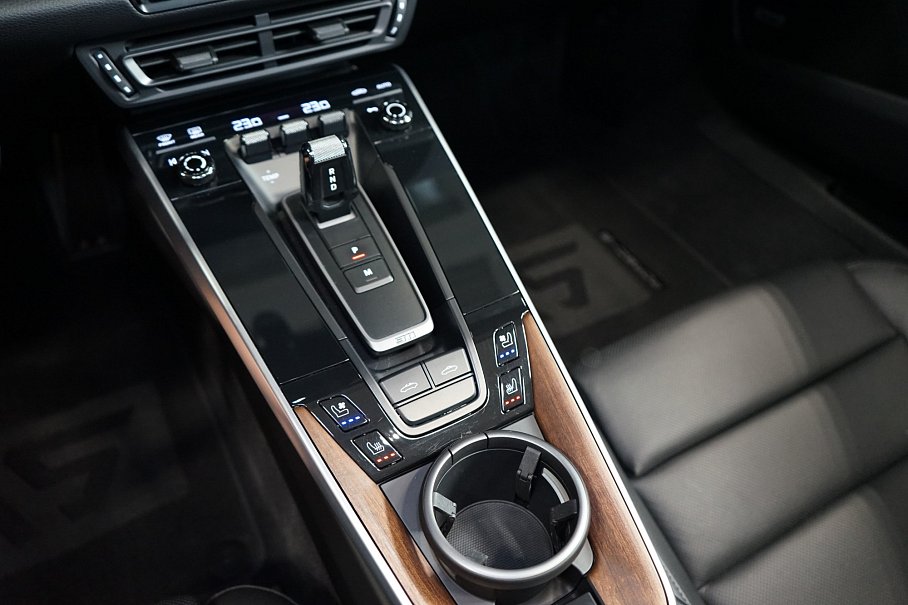 Porsche 911 992 Targa 4