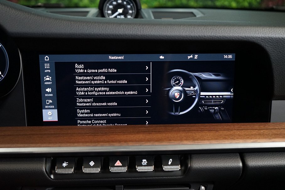 Porsche 911 992 Targa 4
