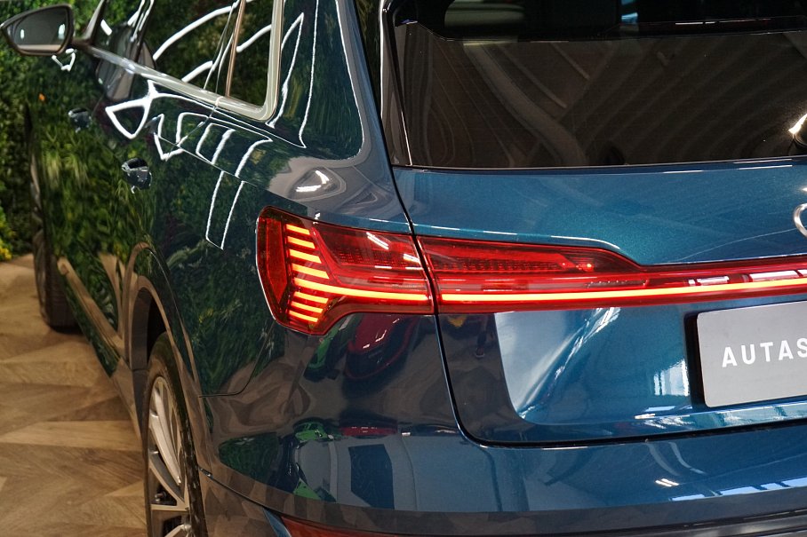 Audi E-tron 55 quattro