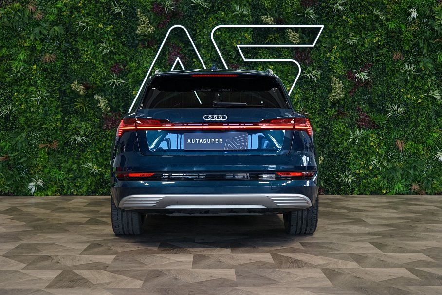 Audi E-tron 55 quattro