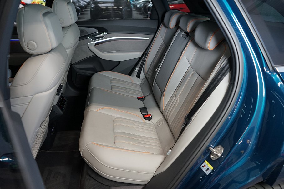 Audi E-tron 55 quattro