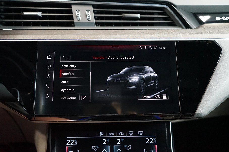 Audi E-tron 55 quattro