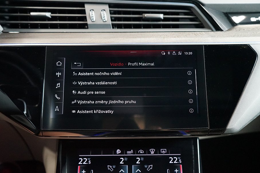 Audi E-tron 55 quattro
