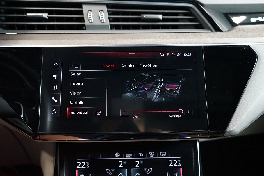 Audi E-tron 55 quattro