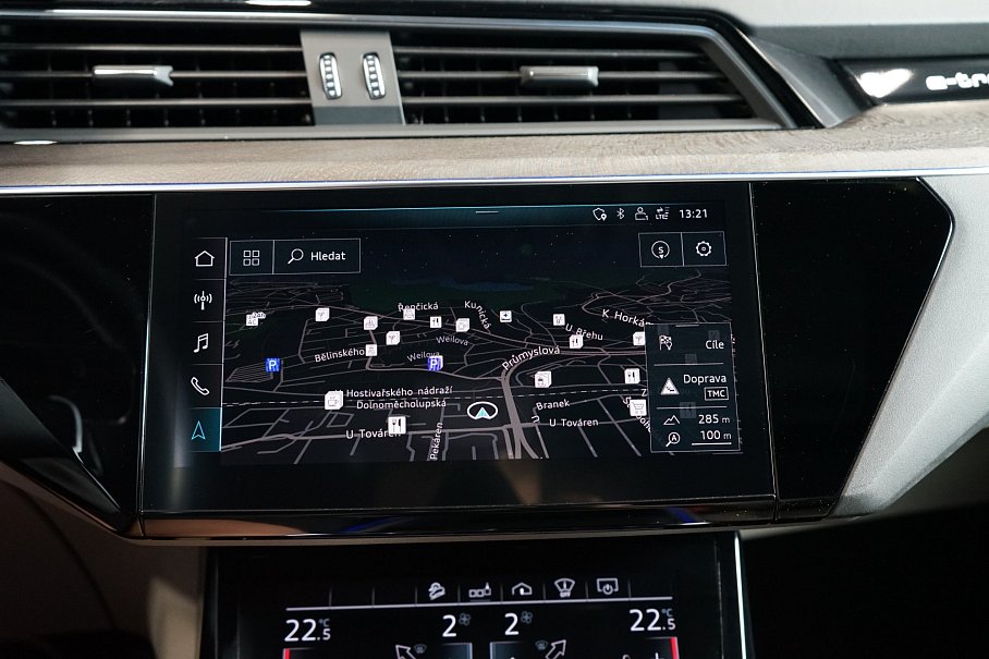 Audi E-tron 55 quattro