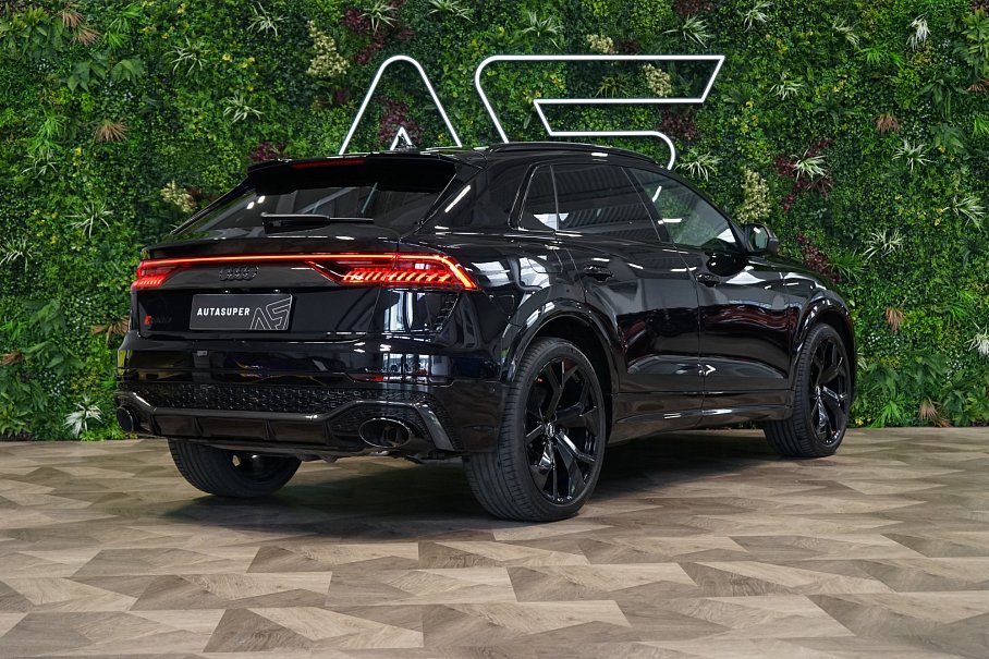Audi RS Q8 4.0 TFSI quattro