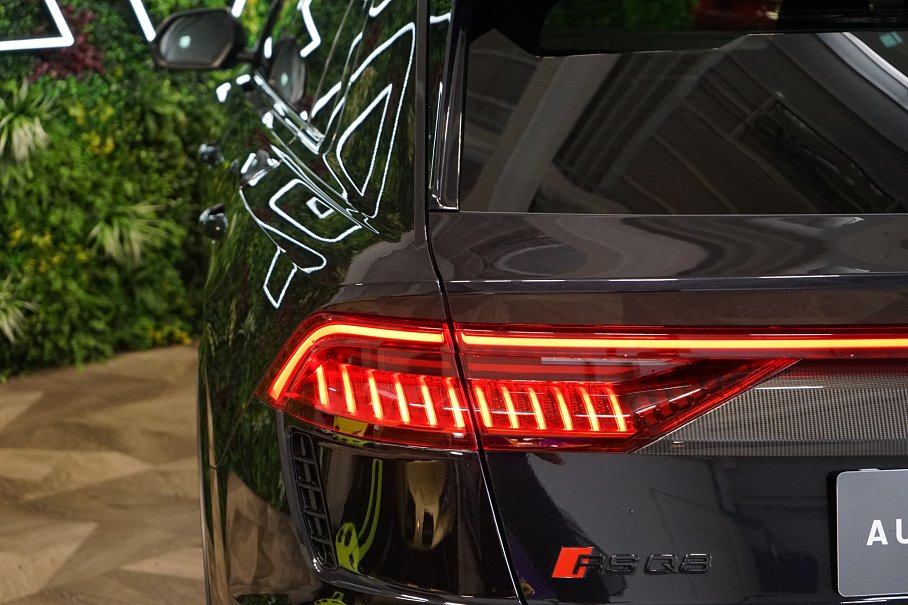 Audi RS Q8 4.0 TFSI quattro