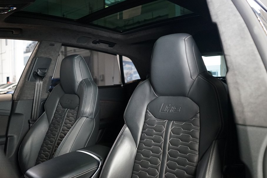 Audi RS Q8 4.0 TFSI quattro