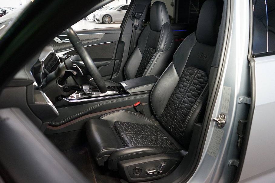 Audi RS 6 Avant TFSI quattro