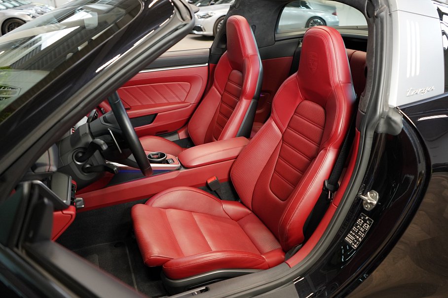 Porsche 911 992 Targa 4S