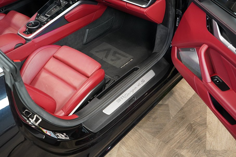 Porsche 911 992 Targa 4S