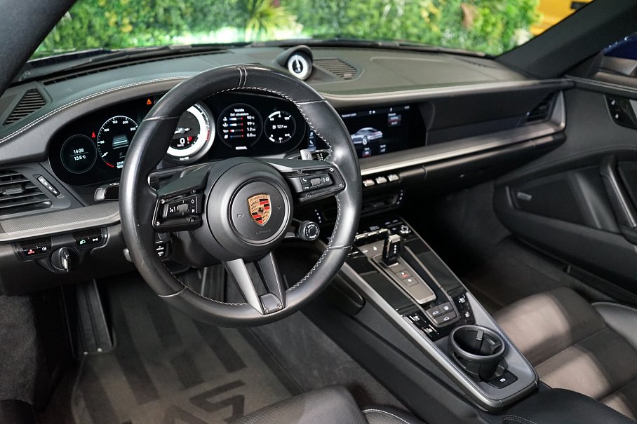 Porsche 911 Carrera 4S