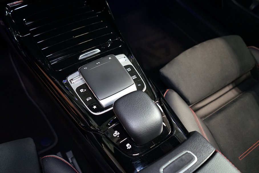 Mercedes-Benz Třída A 35 AMG