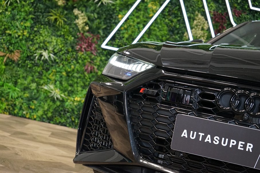 Audi RS 6 Avant TFSI quattro