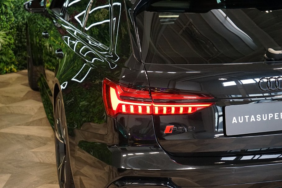 Audi RS 6 Avant TFSI quattro