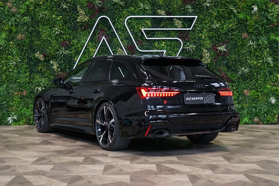 Audi RS 6 Avant TFSI quattro