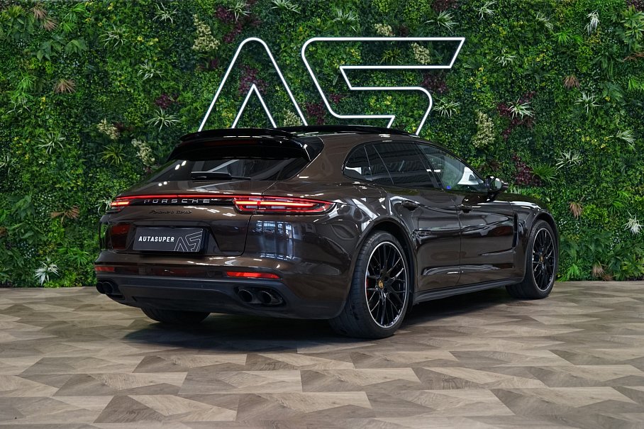 Porsche Panamera Sport Turismo Turbo