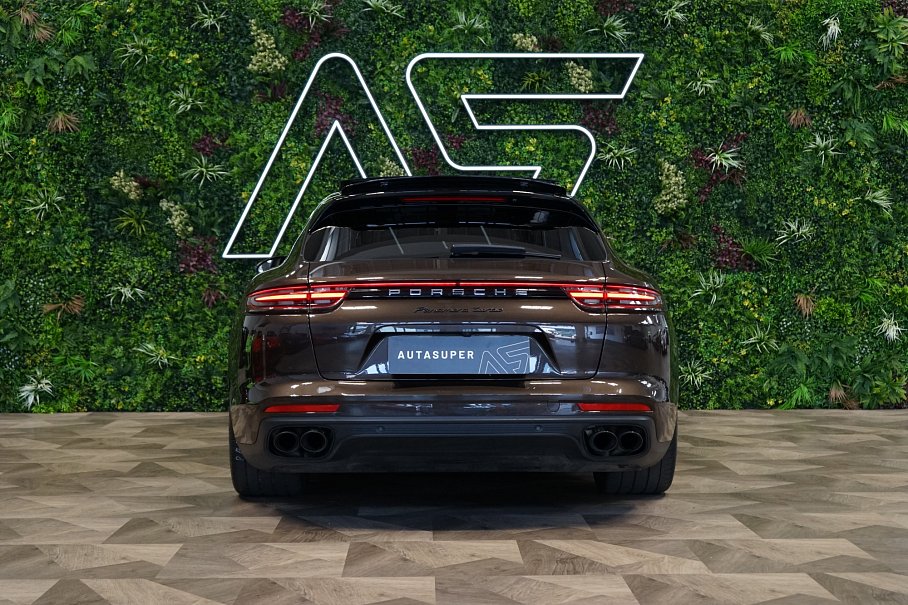 Porsche Panamera Sport Turismo Turbo
