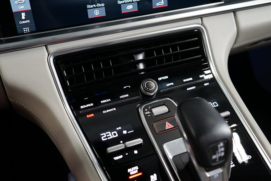 Porsche Panamera Sport Turismo Turbo
