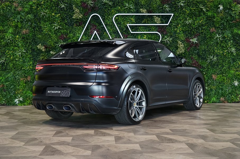 Porsche Cayenne Turbo GT