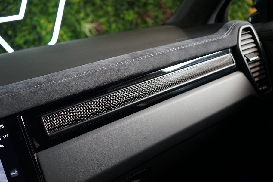 Porsche Cayenne Turbo GT