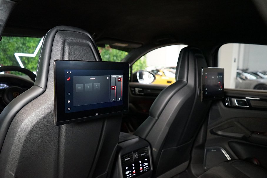 Porsche Cayenne Turbo GT