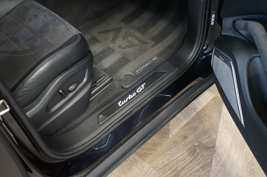 Porsche Cayenne Turbo GT