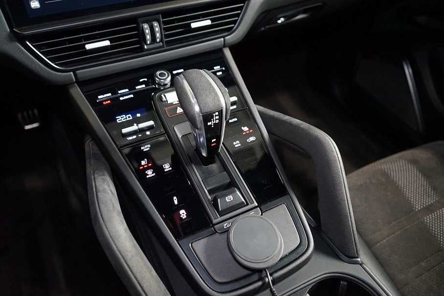 Porsche Cayenne Turbo GT