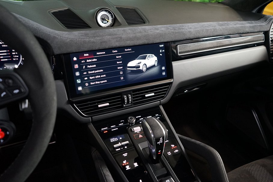 Porsche Cayenne Turbo GT