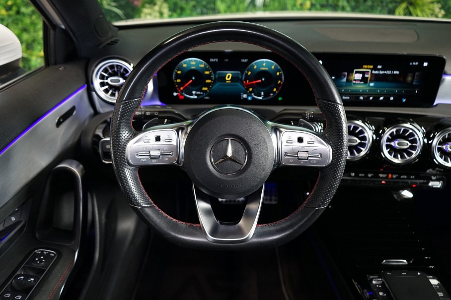 Mercedes-Benz Třída A 200