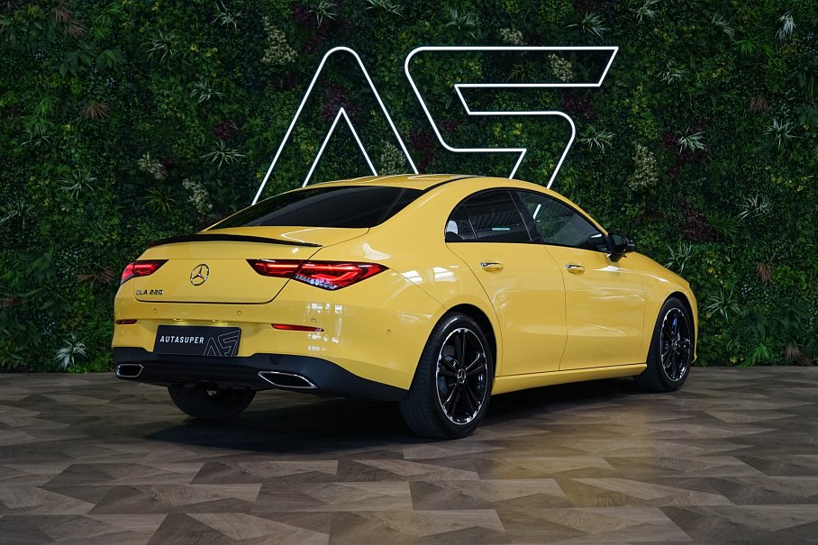 Mercedes-Benz CLA 220