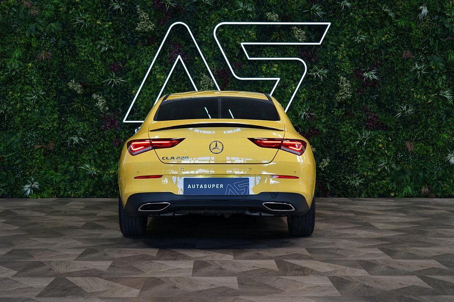 Mercedes-Benz CLA 220