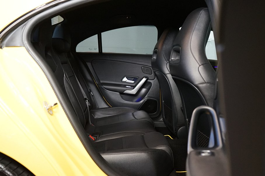Mercedes-Benz CLA 220
