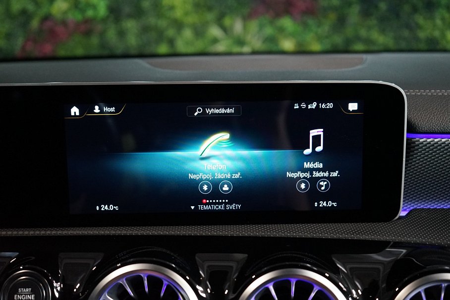 Mercedes-Benz CLA 220