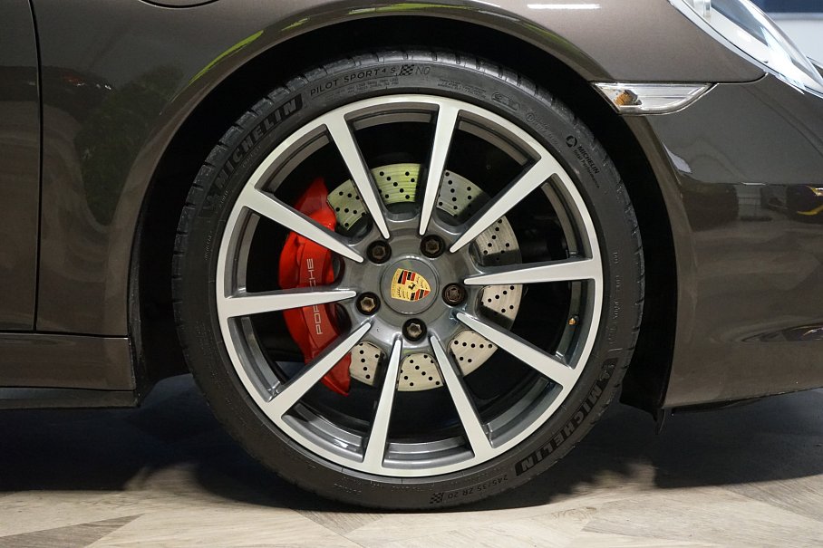 Porsche 911 4S Cabriolet 991