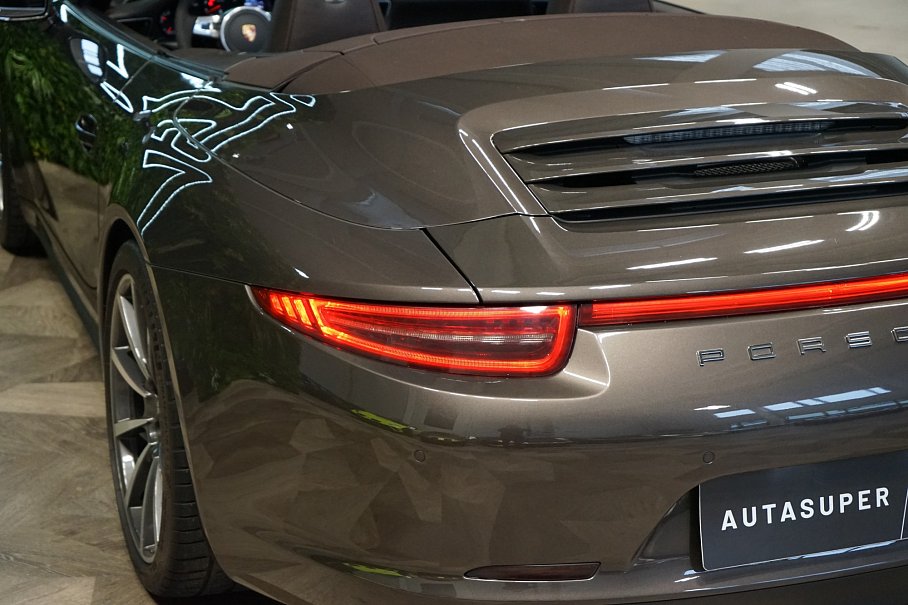 Porsche 911 4S Cabriolet 991