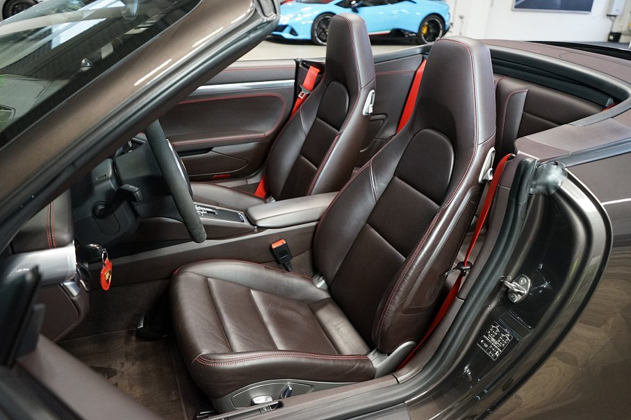 Porsche 911 4S Cabriolet 991