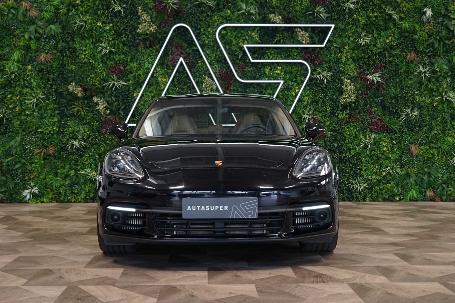 Porsche Panamera 4 Sport Turismo