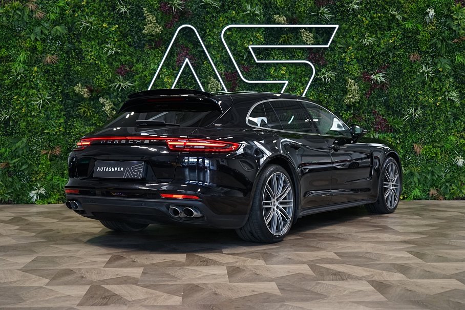 Porsche Panamera 4 Sport Turismo