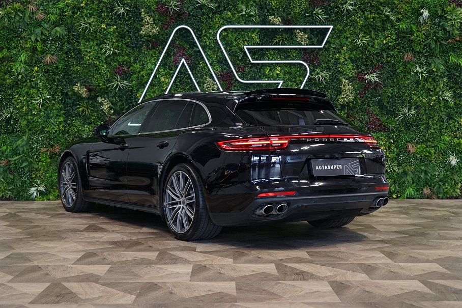 Porsche Panamera 4 Sport Turismo