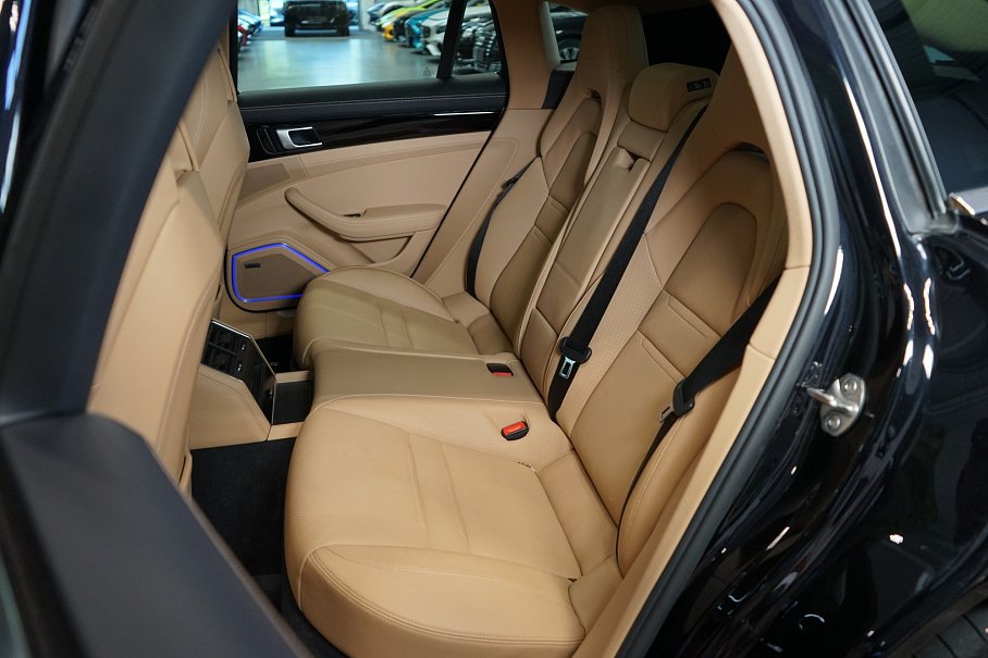 Porsche Panamera 4 Sport Turismo