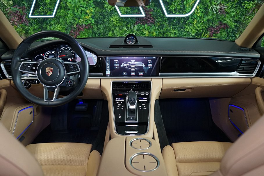 Porsche Panamera 4 Sport Turismo
