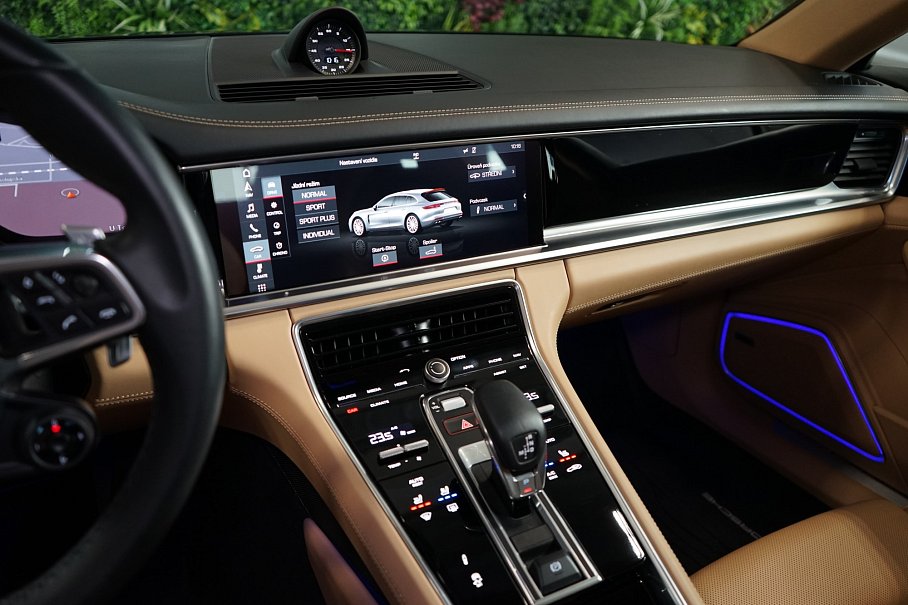 Porsche Panamera 4 Sport Turismo
