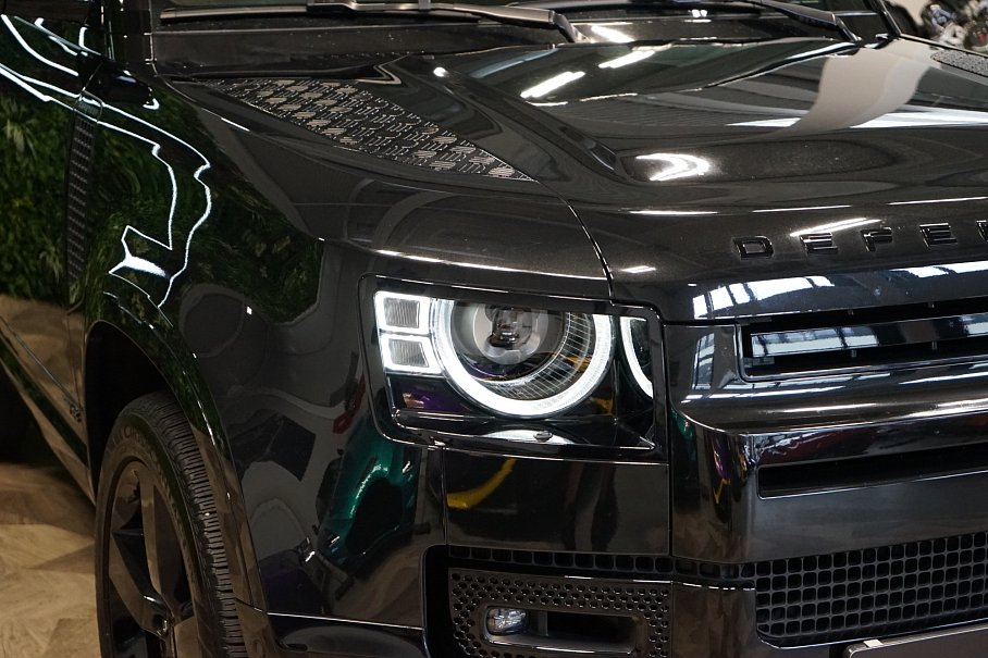 Land Rover Defender 90 P525