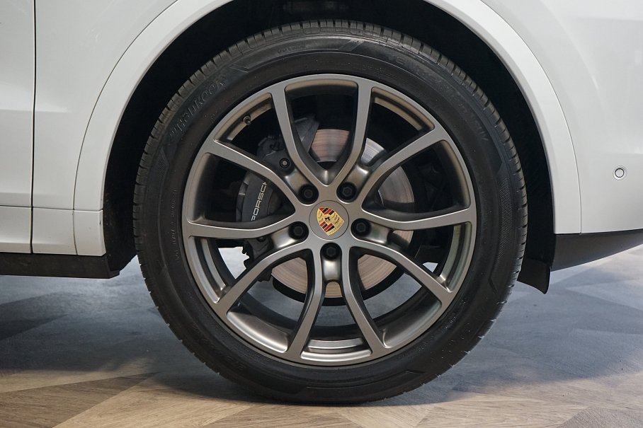 Porsche Cayenne GTS COUPÉ