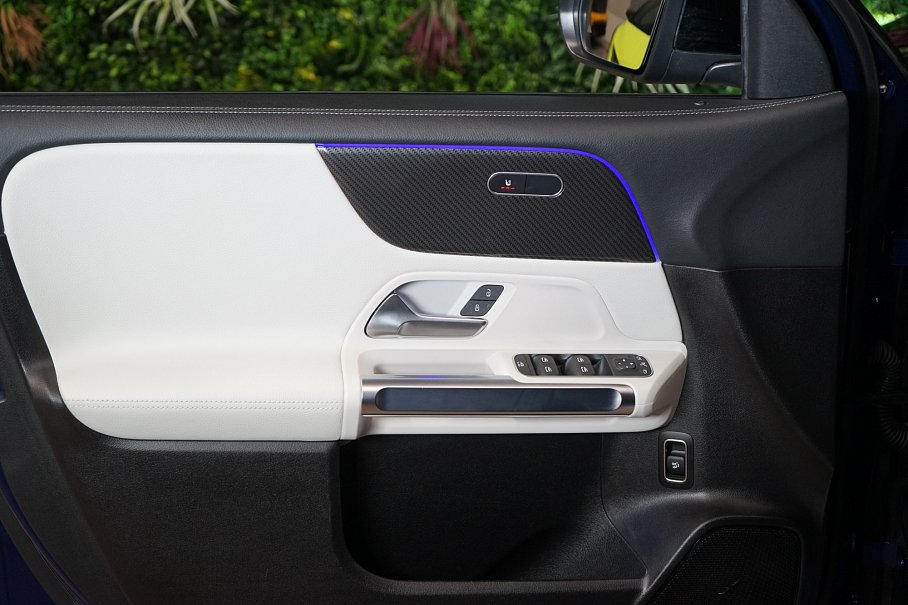 Mercedes-Benz GLB 200d