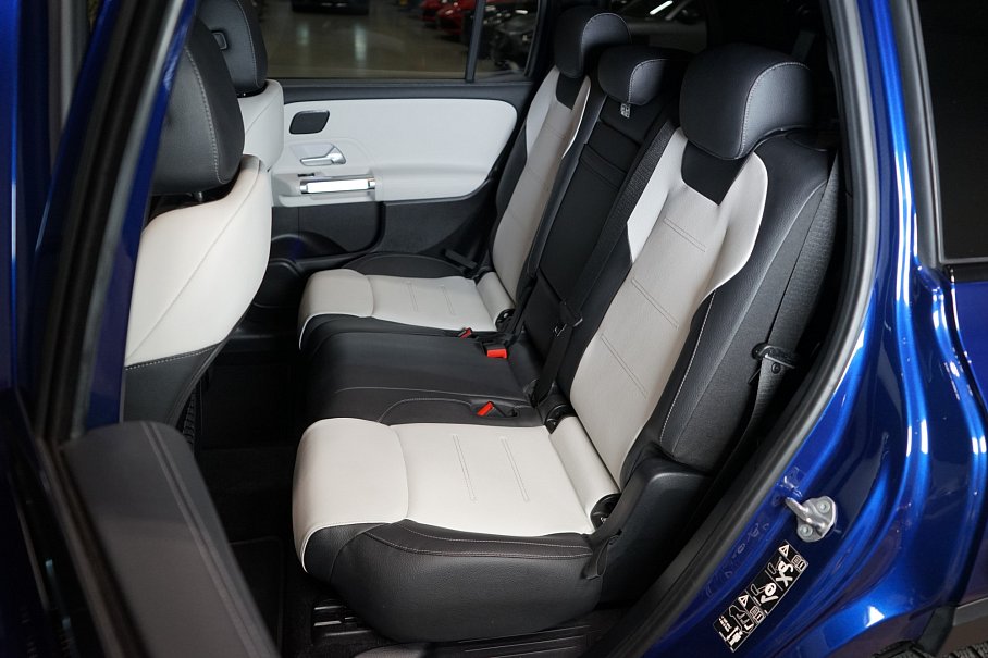 Mercedes-Benz GLB 200d